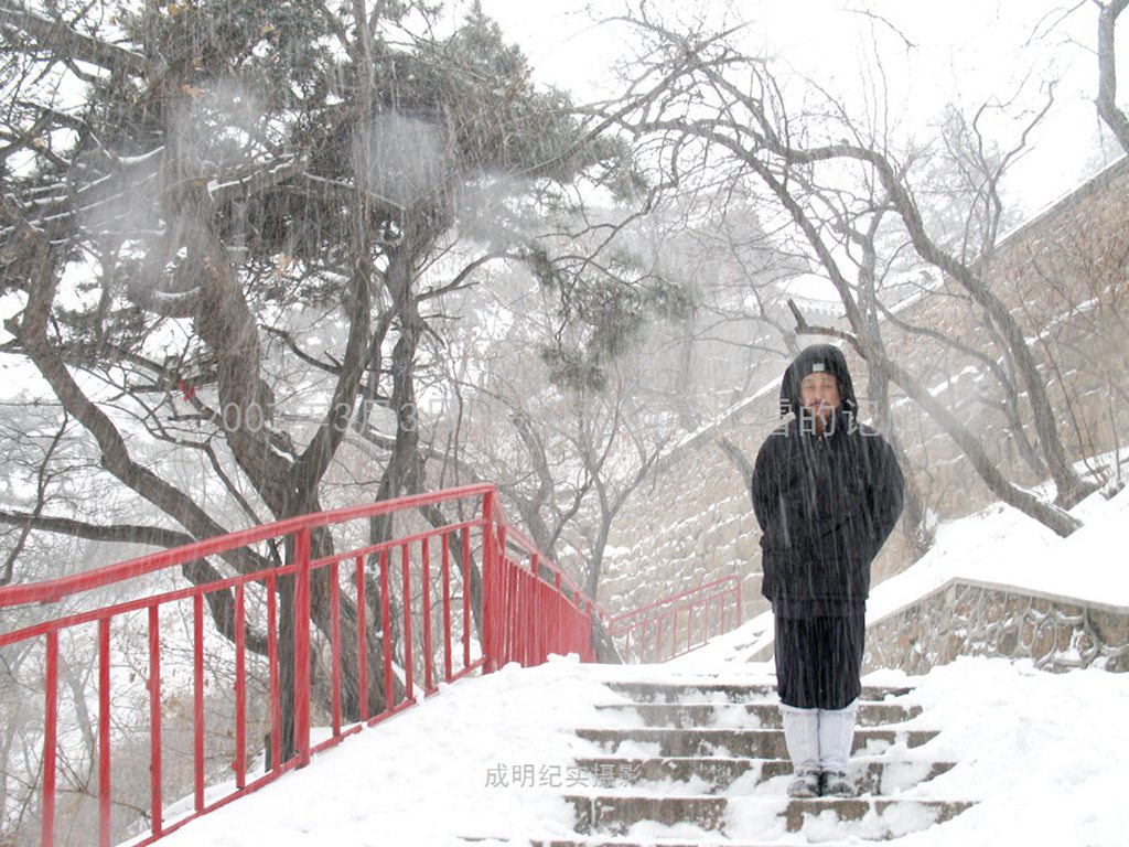 图说千山:2007年正月十五那场暴风雪 摄影 askcm