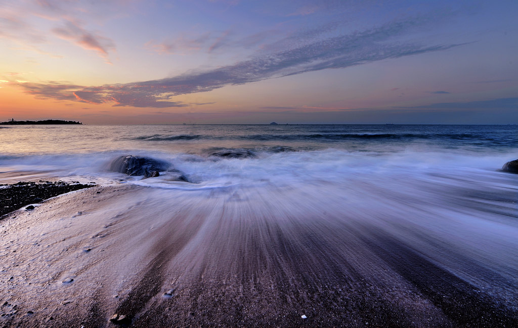 青岛清晨的海浪 摄影 qdzp