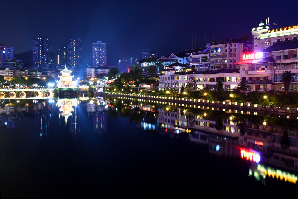 贵阳夜景 摄影 沙弛