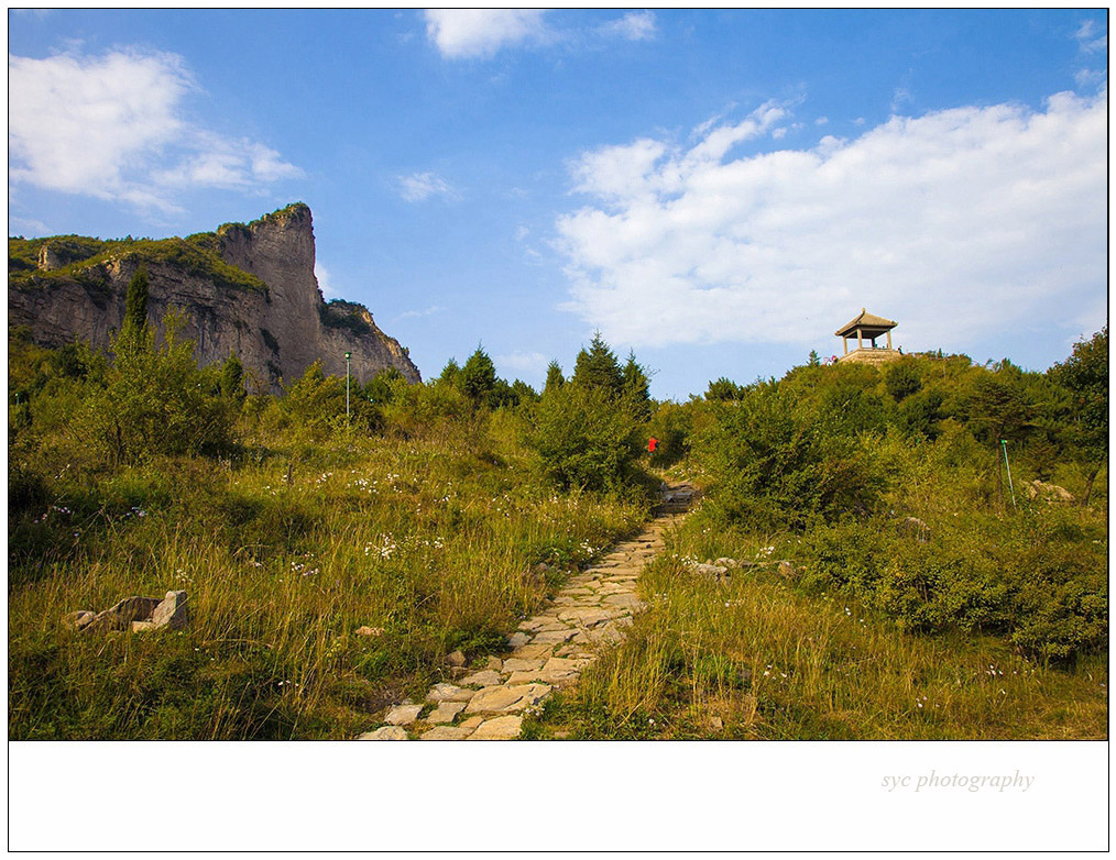 登营盘村外观景台（穿越南太行069） 摄影 尹成