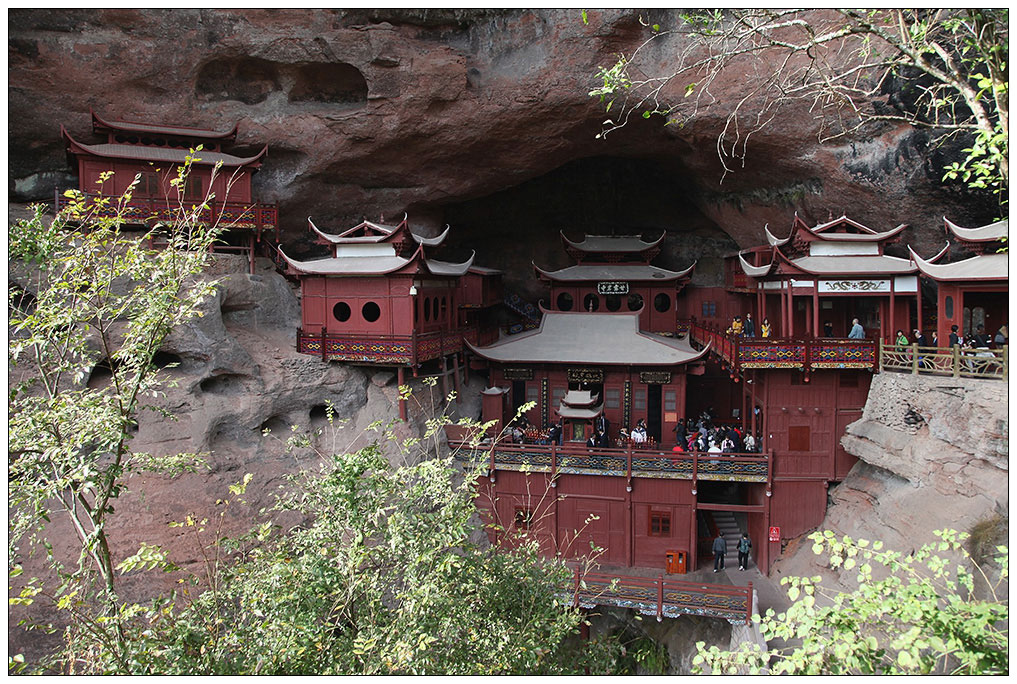 游览“甘露寺”（泰宁风物17） 摄影 尹成