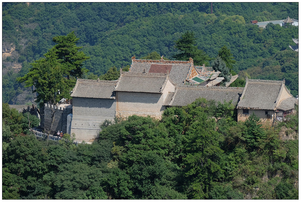 顶峰观景台看“皇城”（问道崆峒山81） 摄影 尹成