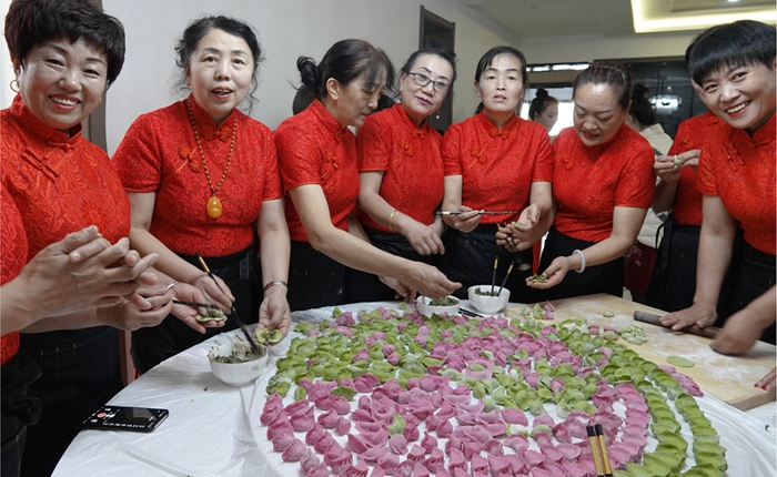 聚会“饺子宴” 摄影 说三道四