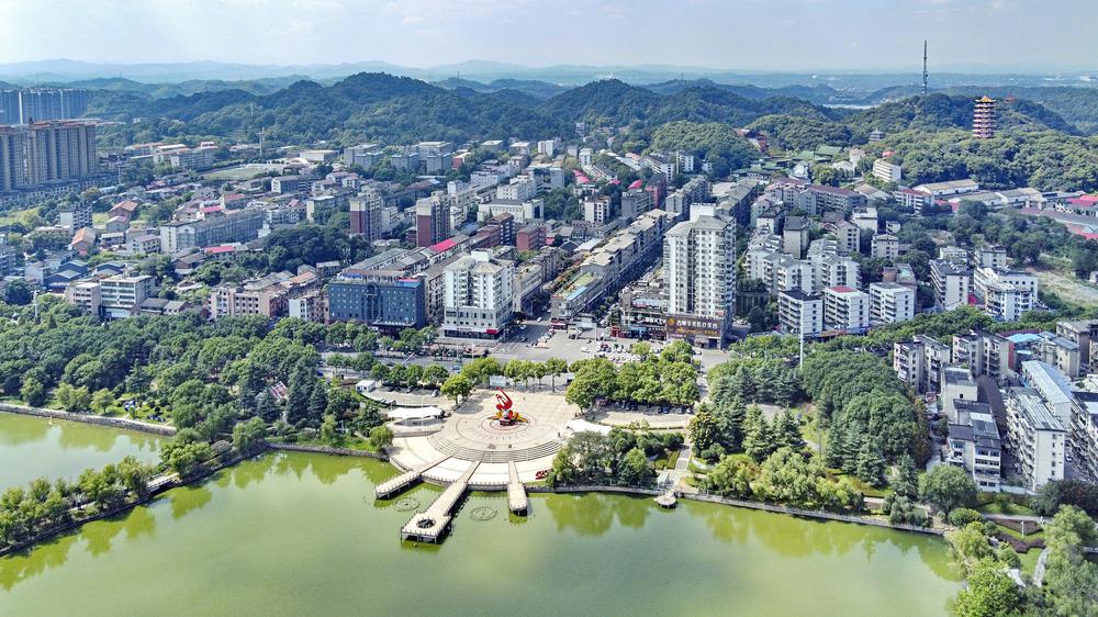 益阳会龙山全景 摄影 lichengjun