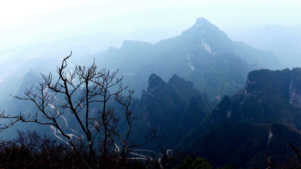 天门山险道风光 摄影 景仲平