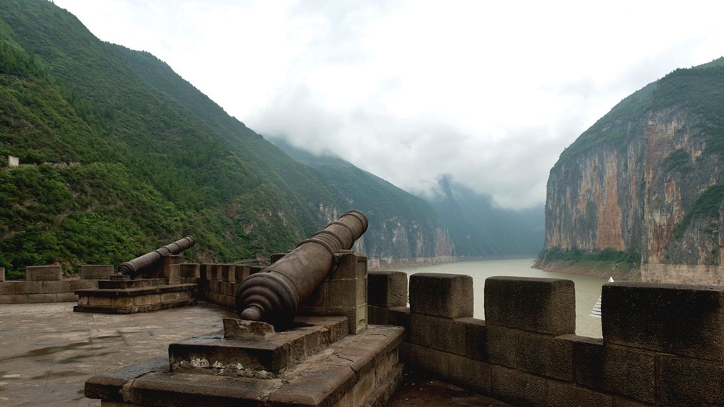 扼守三峡天险 摄影 景仲平