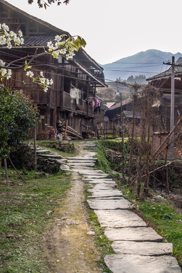 小山村 摄影 诗捷