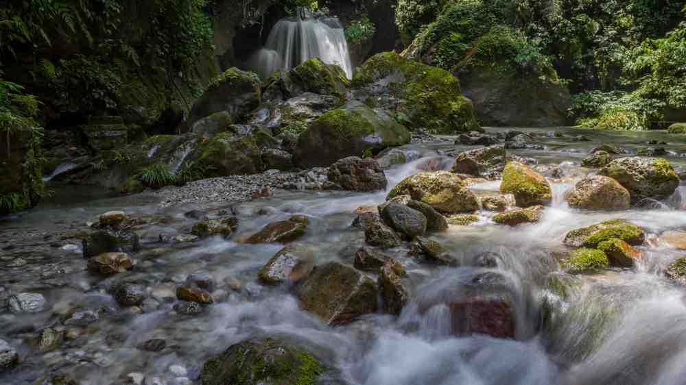 小溪流水 摄影 弈天