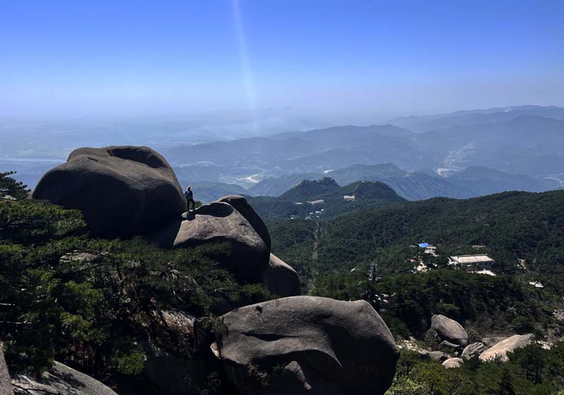 天柱山风景 摄影 风中的梅