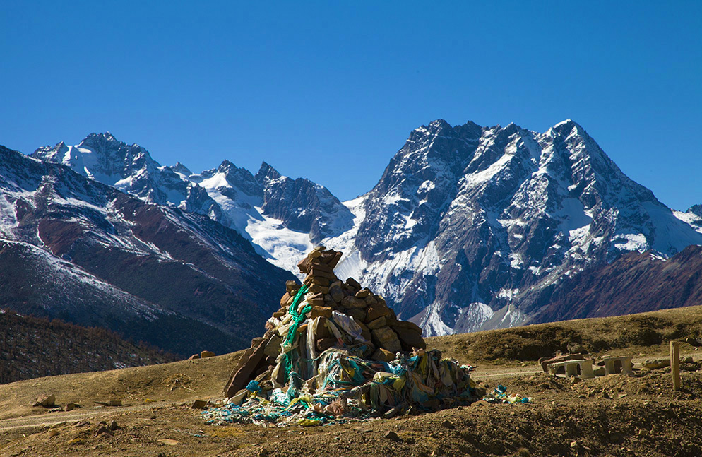 白马雪山垭口（那年去滇西069） 摄影 尹成