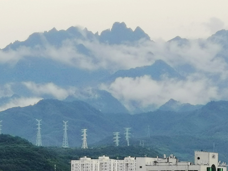 雨后山峦 摄影 大山51