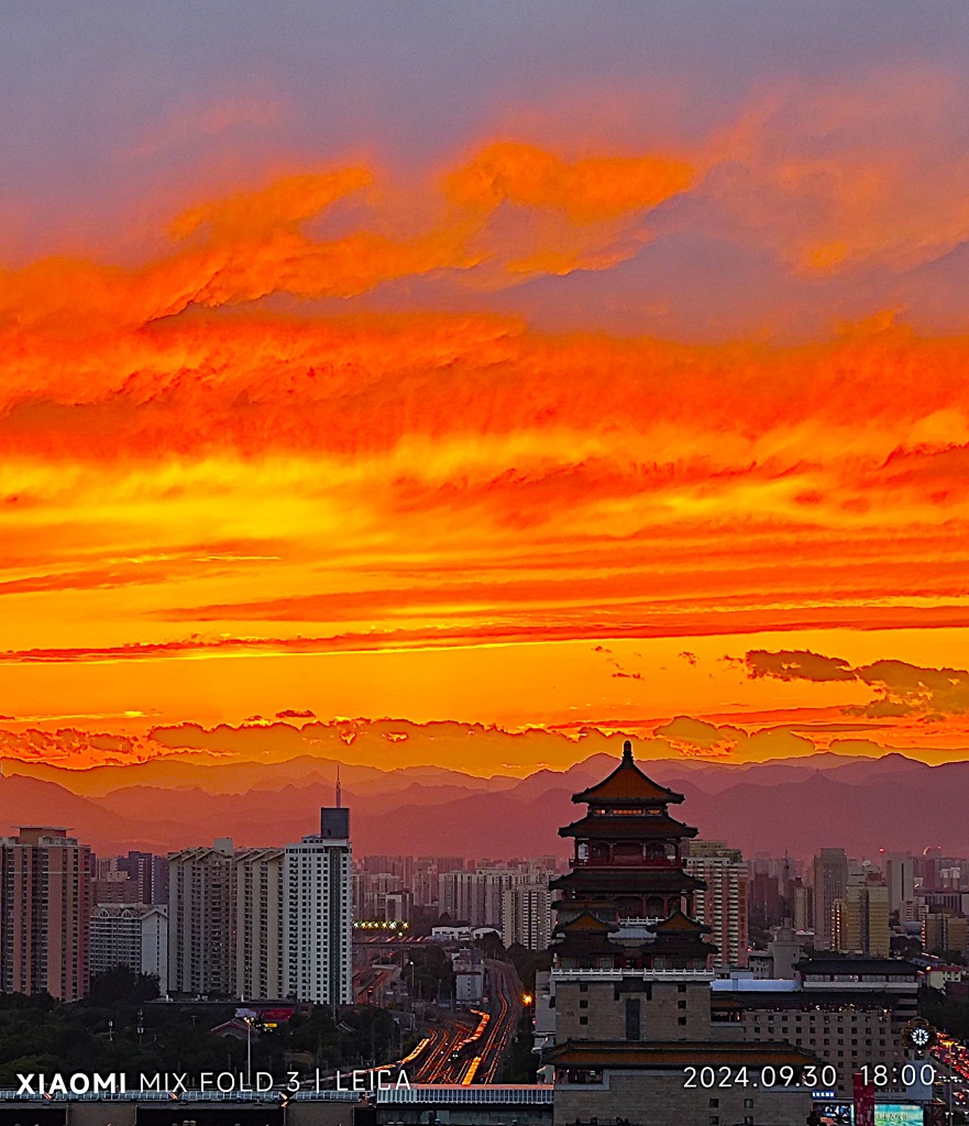 北京西山今晚的晚霞 摄影 三人